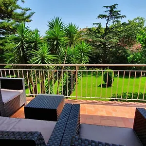 apartamento-en-pleno-centro-a-300m-playa-reformado.topcostabravahotels.com/